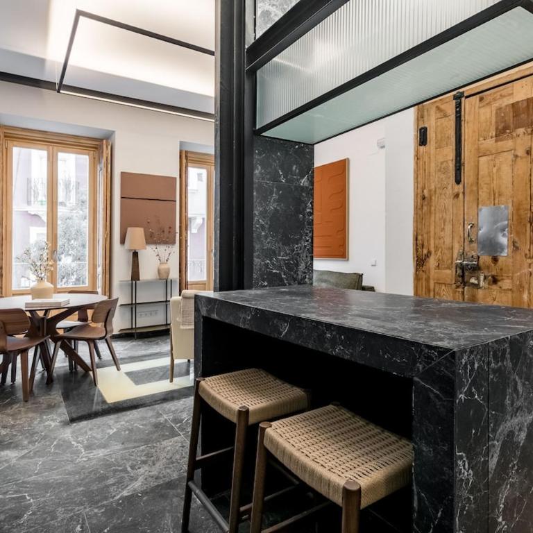 Malasaña Vibes Room 1 - One-Bedroom Apartment - 14
