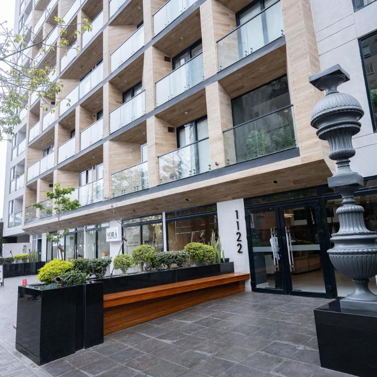 Artline Apartments by Vibrant - Deluxe One-Bedroom Apartment with City View - 11