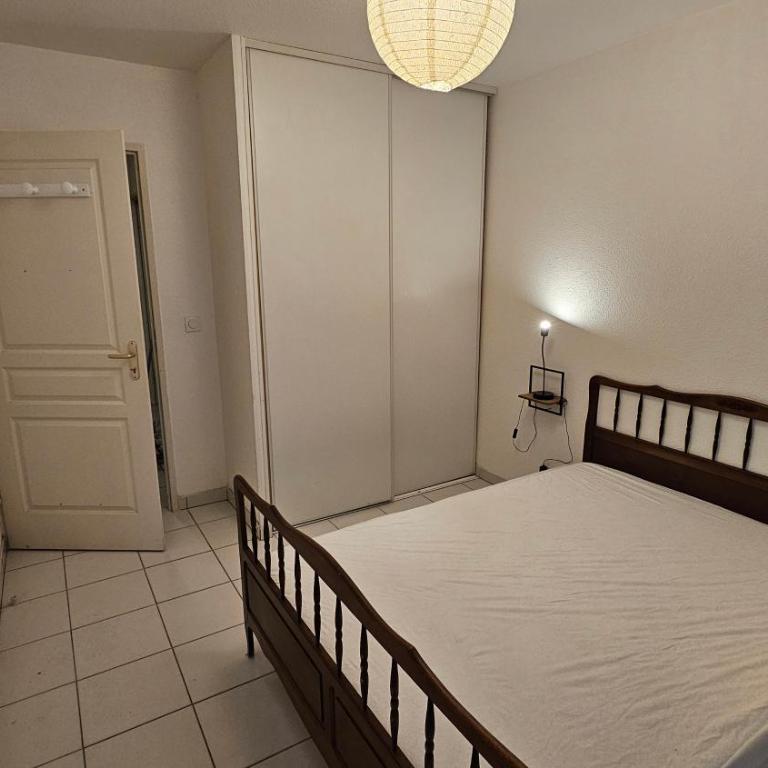 Résidence fermée Grande terrasse ombragée Piscine Plage Port Parc Gare - Appartement 1 Chambre - 20