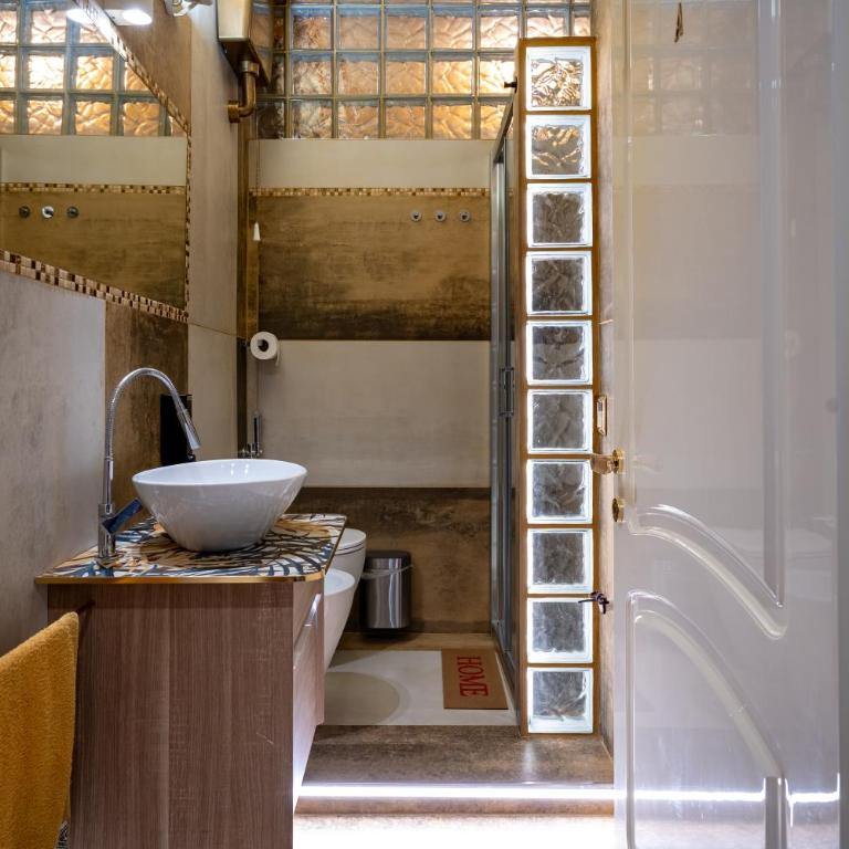 Lunea Mea Rooms - Managed by Holydaisy - Camera Tripla con Bagno Privato - 6