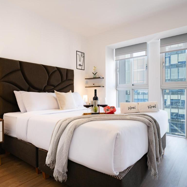 All San Isidro Apartments by Vibrant - One-Bedroom Apartment with Balcony and City View - 46