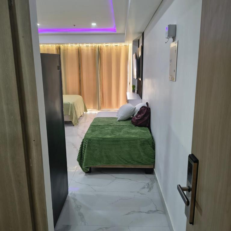 Apartasuite Cartagena Beach Piscina - Apartment - 2
