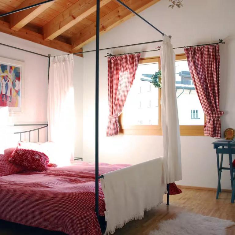 Spacious and charming 4BR apartment - Apartment - 7
