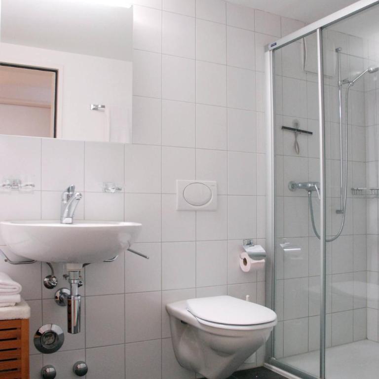Spacious and charming 4BR apartment - Apartment - 14