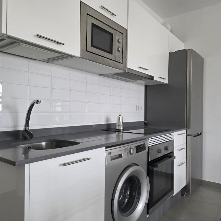 APARTAMENTO de LA PLAYA III - Apartamento de 2 dormitorios - 17