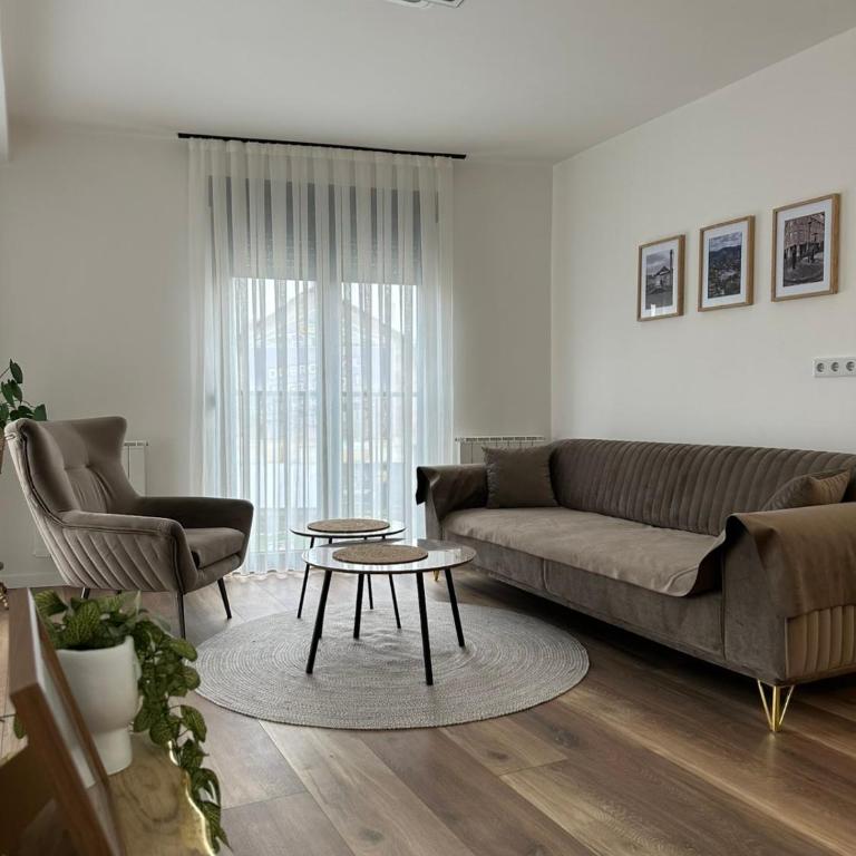 Golden Nest - Apartman sa 1 Spavaćom Sobom - 2