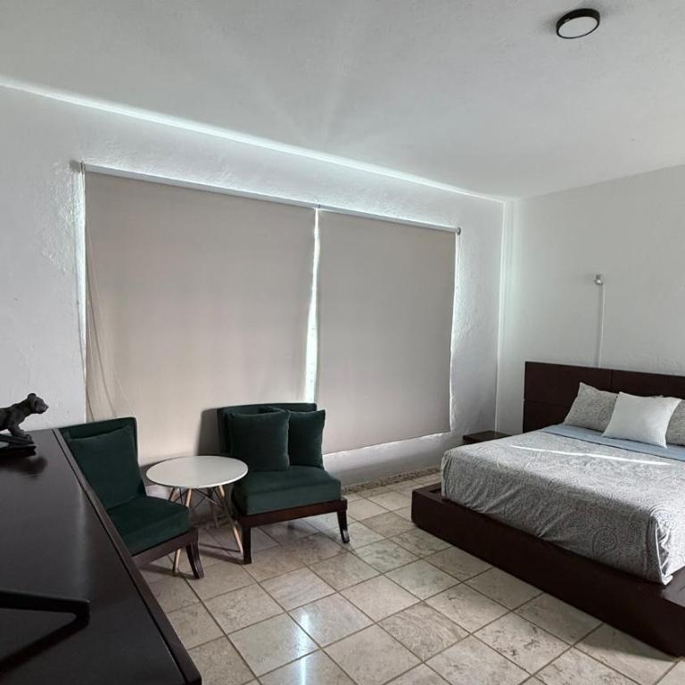 Casa del Árbol - Three-Bedroom Villa - 22