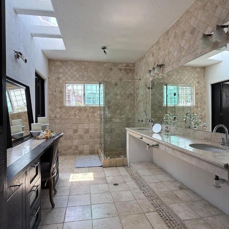 Casa del Árbol - Three-Bedroom Villa - 25