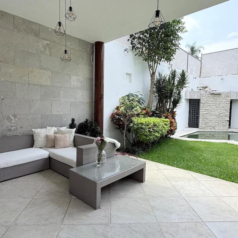 Casa del Árbol - Three-Bedroom Villa - 35
