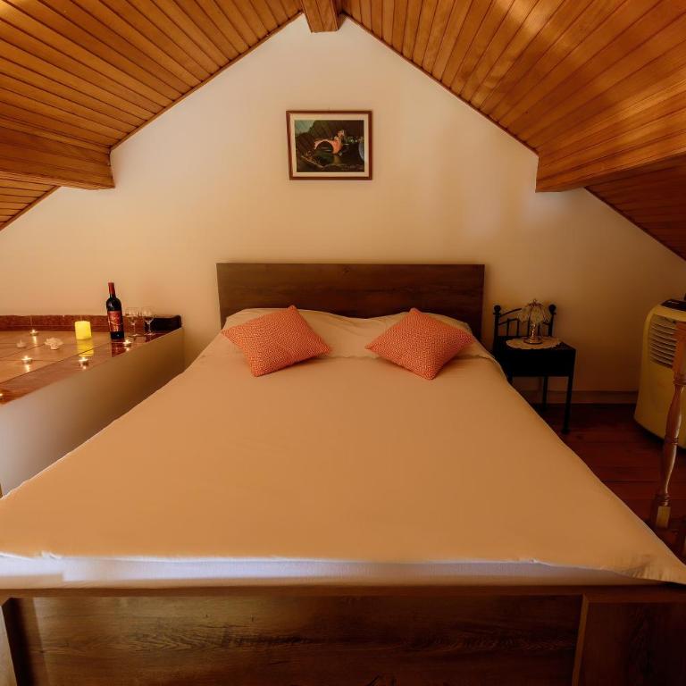 Old Bridge Cedar Loft - Apartman sa 1 Spavaćom Sobom - 3