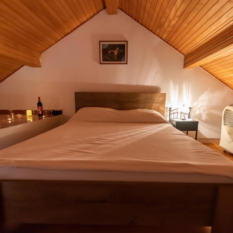 Old Bridge Cedar Loft - Apartman sa 1 Spavaćom Sobom - 19