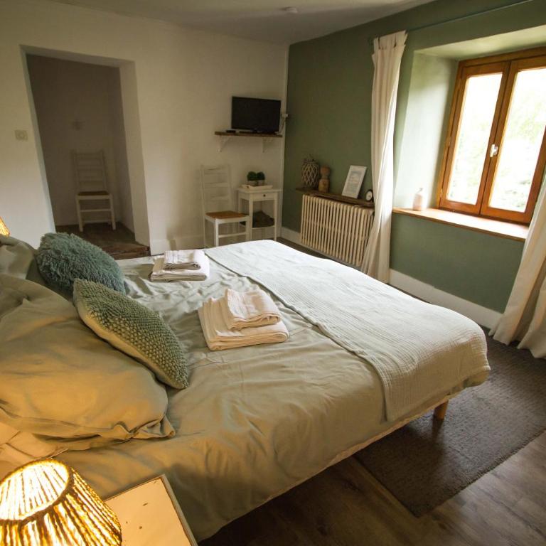 Bed and Breakfast Les Airelles - Chambre Double - Vue sur Montagne - 5