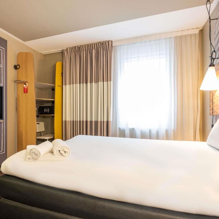 ibis Geneve Centre Lac - Chambre Double - Accessible aux Personnes à Mobilité Réduite - 3