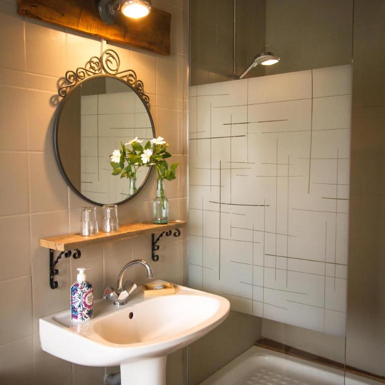 Bed and Breakfast Les Airelles - Chambre Double - Vue sur Montagne - 7