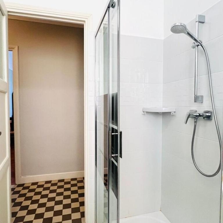 T2 proche gare, plein centre ville Antibes - Appartement 1 Chambre - 20