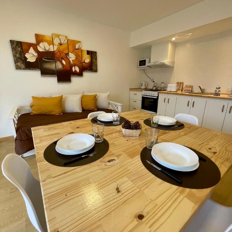 NUEVO Y LUMINOSO Departamento 2 Ambientes - Apartamento de 1 dormitorio - 2