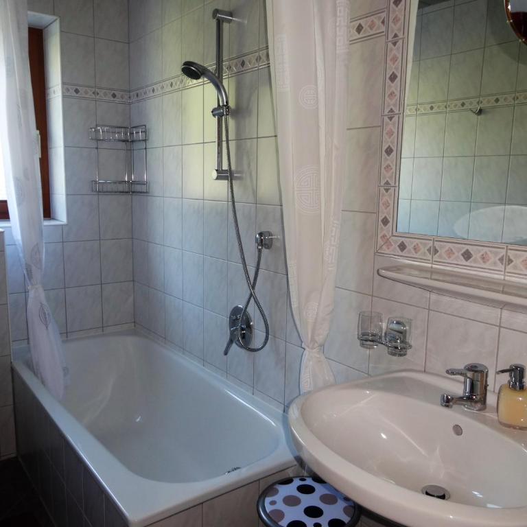 Haus Hackl - Apartment mit 2 Schlafzimmern - 16