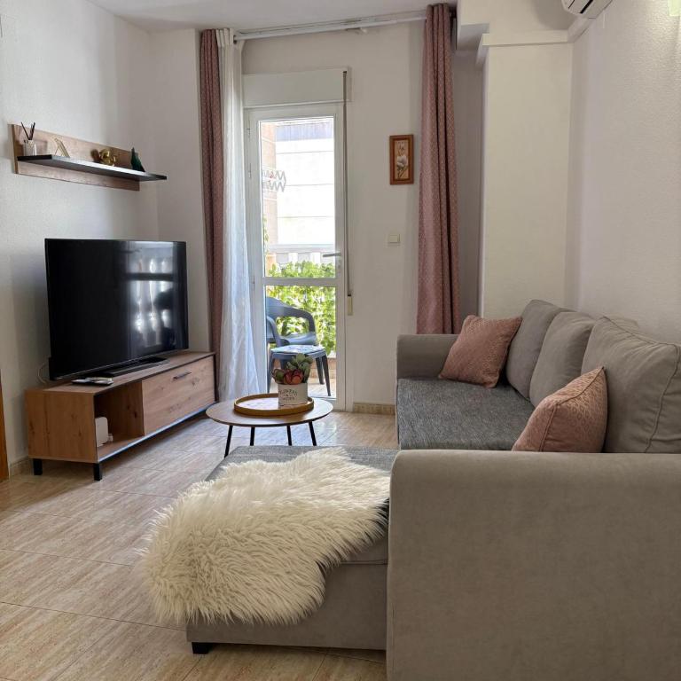Piso con piscina, céntrico, cerca de la playa - Apartamento de 2 dormitorios - 2