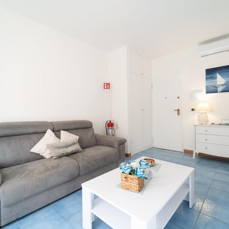 Piso Azul Esperò Reial - One-Bedroom Apartment - 4