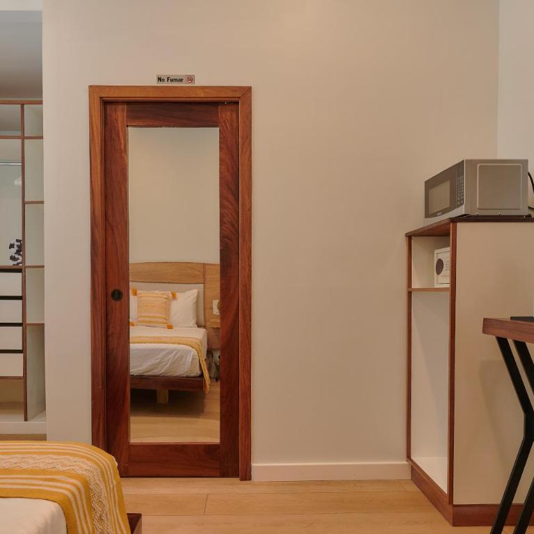 Hotel Fusión - Suite Estándar - 18