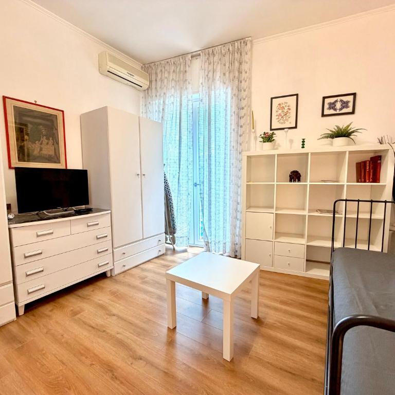 Soggiorno a 10 minuti da Metro SAN PAOLO - Appartamento con 1 Camera da Letto - 4