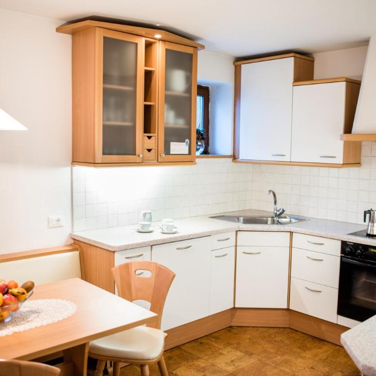 Apartments Elise - Appartamento con 2 Camere da Letto - 1