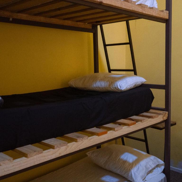 Hostal Perro Watón - Standard Family Room - 4