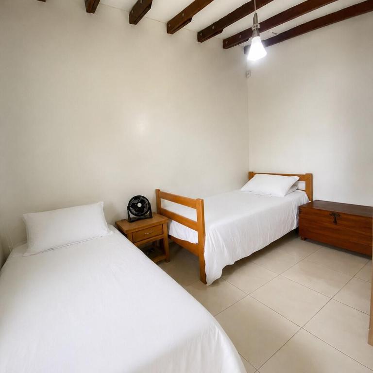 Refugio Botánico en Cerritos pereira Jacuzzi y naturaleza - Casa de 3 dormitorios - 24