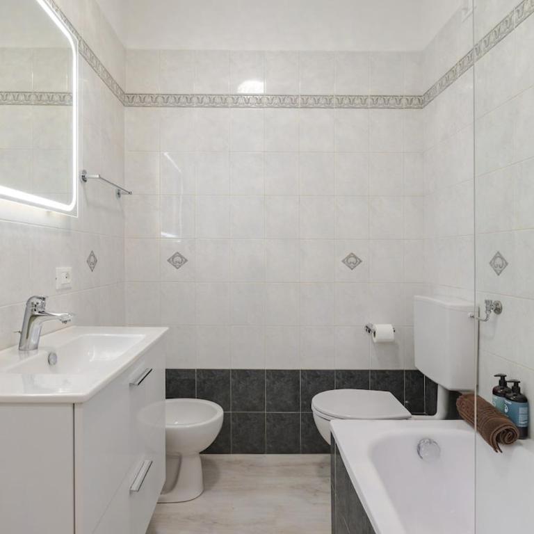 Borgo Teresiano City Center Comfort Apartment - Appartamento con 3 Camere da Letto - 14
