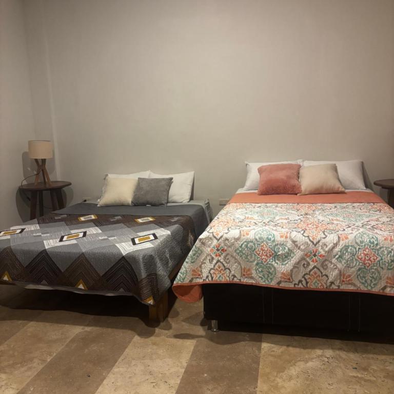 Casa Luminara - Deluxe Queen Room with Two Queen Beds - 5