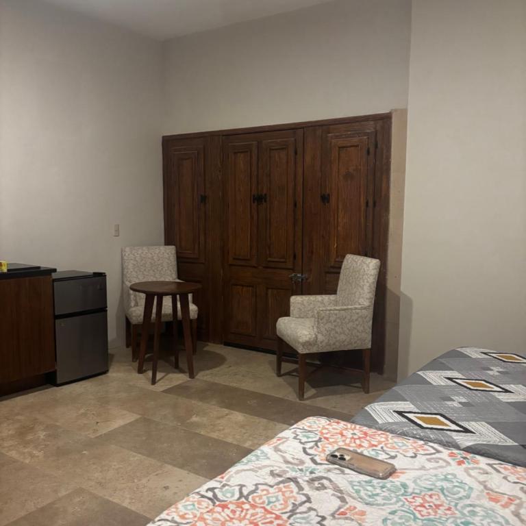 Casa Luminara - Double Room with Balcony - 14