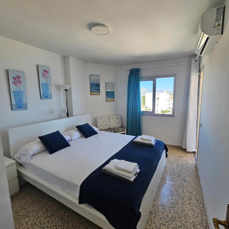 Ran de Mar Beach - Two-Bedroom Apartment - 8