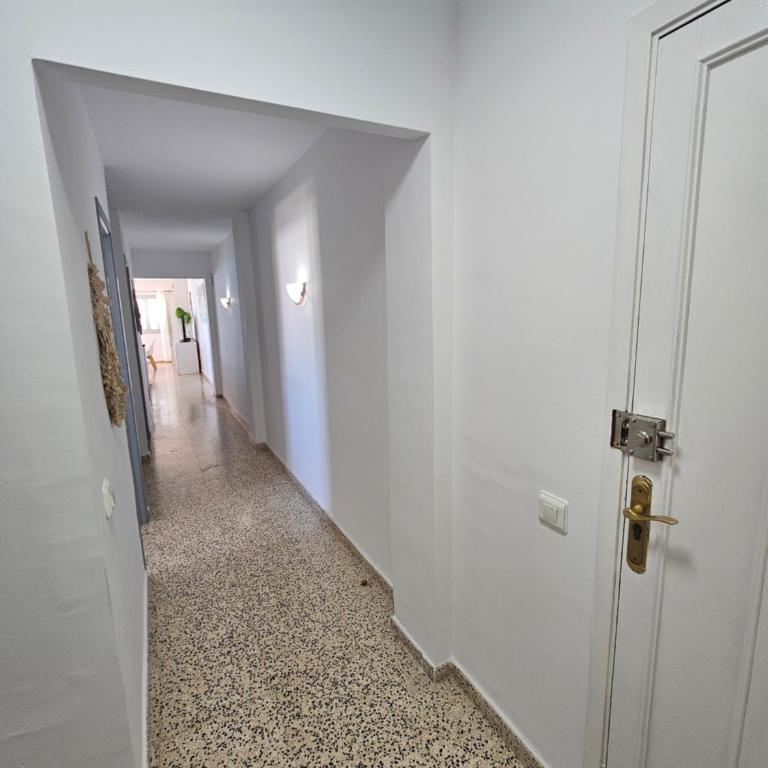 Ran de Mar Beach - Two-Bedroom Apartment - 19