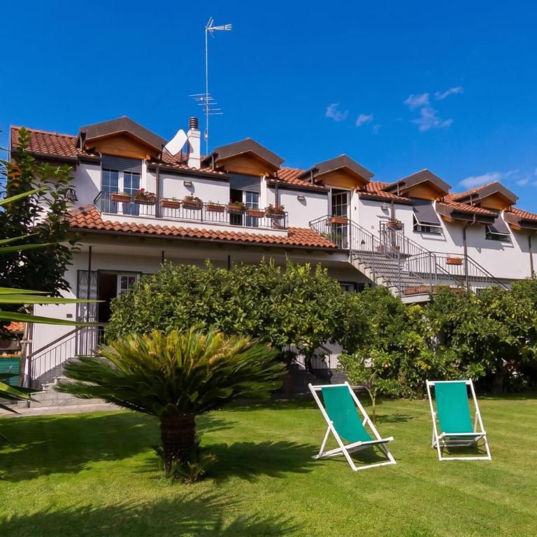 La Casetta Sull'Albero - with Balcony, Garden & Parking - Happy Rentals - Appartamento con Terrazza - 27