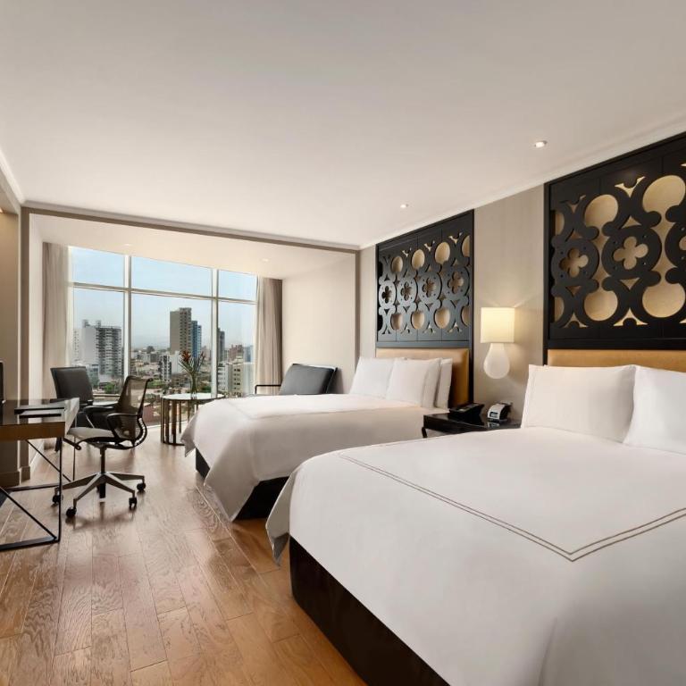 Hilton Lima Miraflores - Habitación Executive - 2 camas grandes - 4