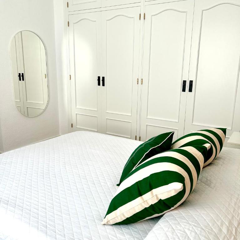 Ático con terraza cerca del mar los Boliches - Two-Bedroom Apartment - 3