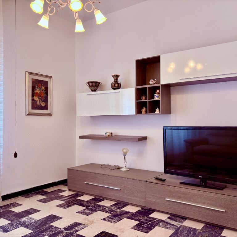 Sea View Apartment - Private Parking AC - Appartamento con 2 Camere da Letto - 6