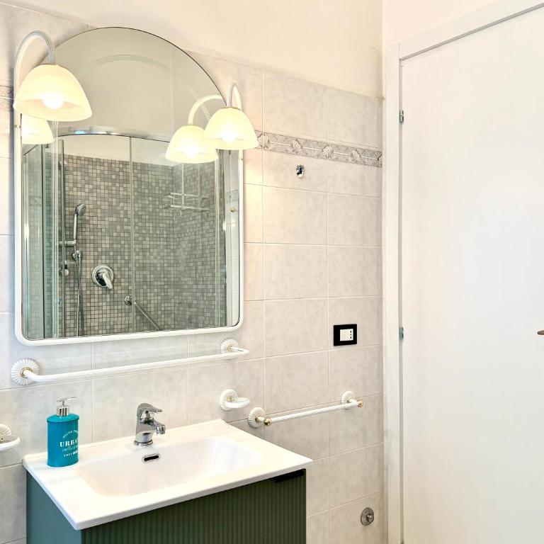 Sea View Apartment - Private Parking AC - Appartamento con 2 Camere da Letto - 8
