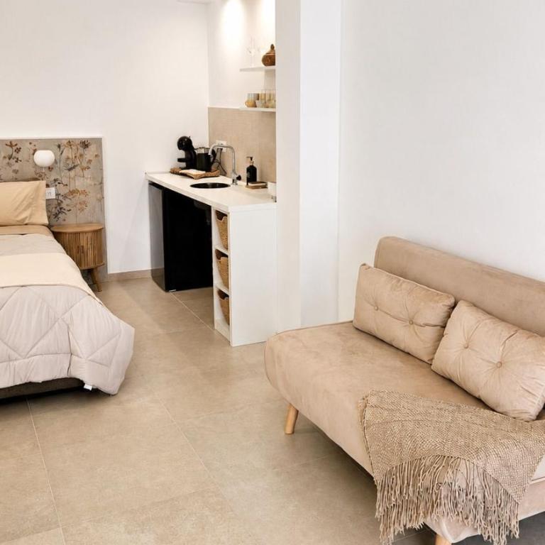 Casa Daquigno - Boutique Rooms & Garden - Camera Tripla Deluxe - 5
