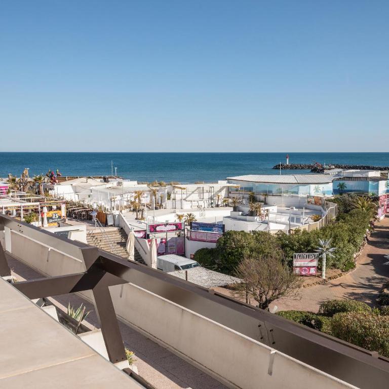 Marie Antoinette Village Naturiste Sea View Port Nature 2 coursives - One-Bedroom Apartment - 8