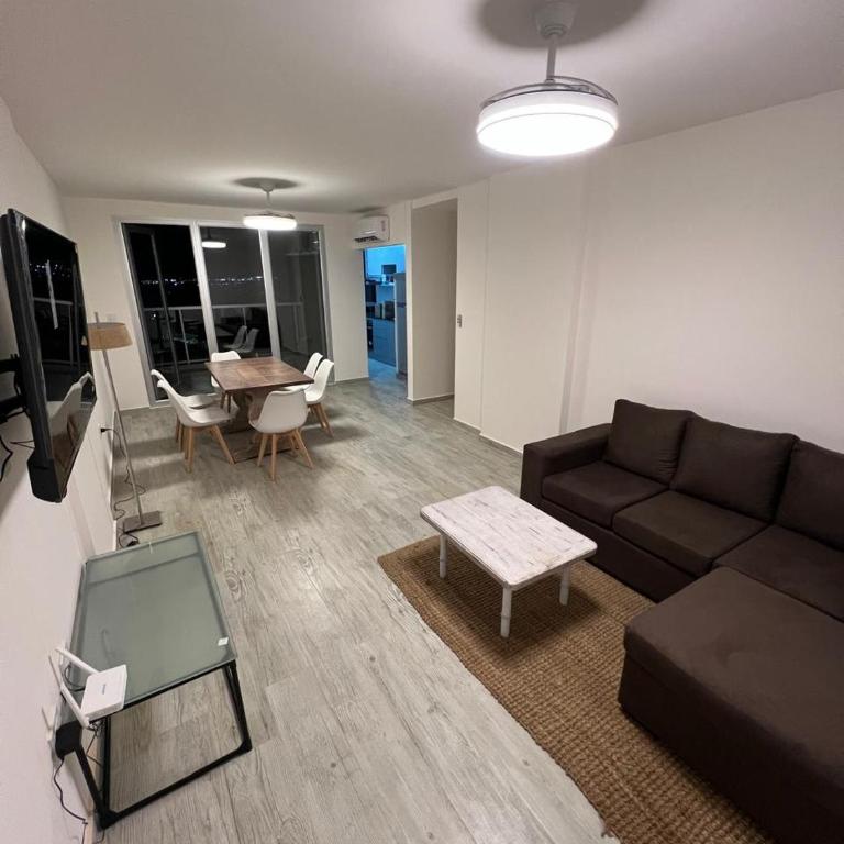 Dpto Vista al Rio en Puerto SF - Apartamento de 2 dormitorios con vistas al río - 2