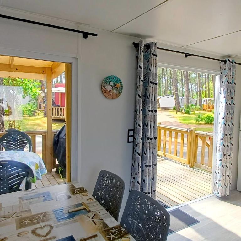 Mobil-home climatisé - Terrasse et portillon - proche océan - Casa Móvil - 16