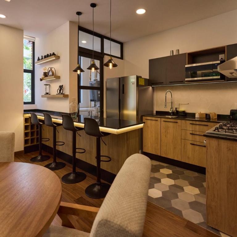 Oniria Living Free Parking & Rooftop - One-Bedroom Apartment - 11