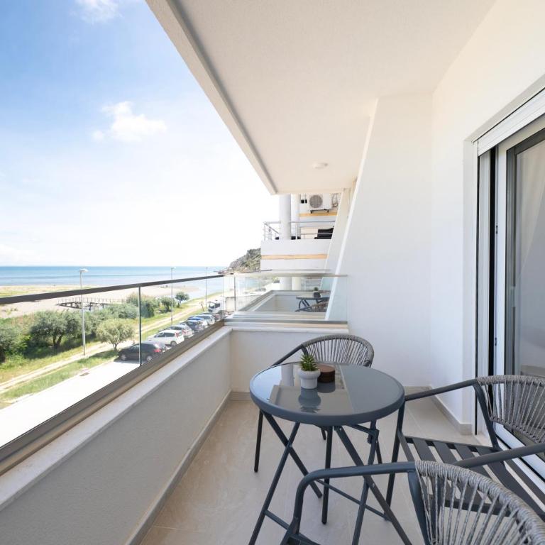 NUA Apartments - Deluks Dvokrevetna Soba sa Bračnim Krevetom - 13