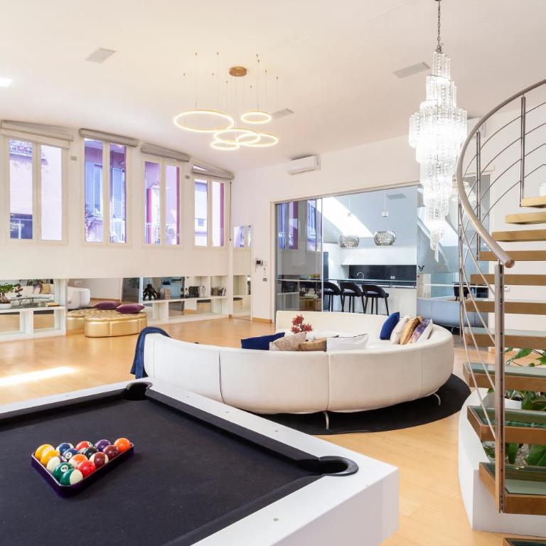 Pool & Billiard - Luxury Loft di 400mq con cinema - Appartamento - 32