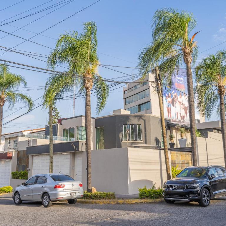 Luxurious House in Guadalajara Near Estadio Akron, Expo GDL - Villa - 20
