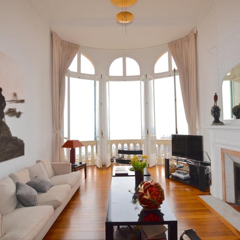 MONACO BLUE SEA OVER WIDE BALCONY for GRAND PRIX - Two-Bedroom Apartment - 13
