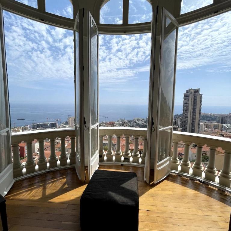 MONACO BLUE SEA OVER WIDE BALCONY for GRAND PRIX - Two-Bedroom Apartment - 27