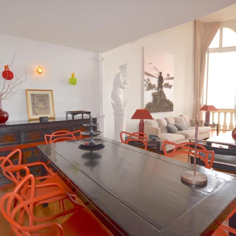 MONACO BLUE SEA OVER WIDE BALCONY for GRAND PRIX - Two-Bedroom Apartment - 39