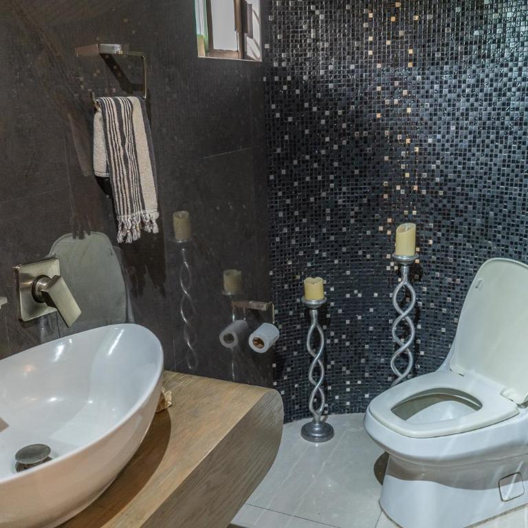 Luxurious House in Guadalajara Near Estadio Akron, Expo GDL - Villa - 31